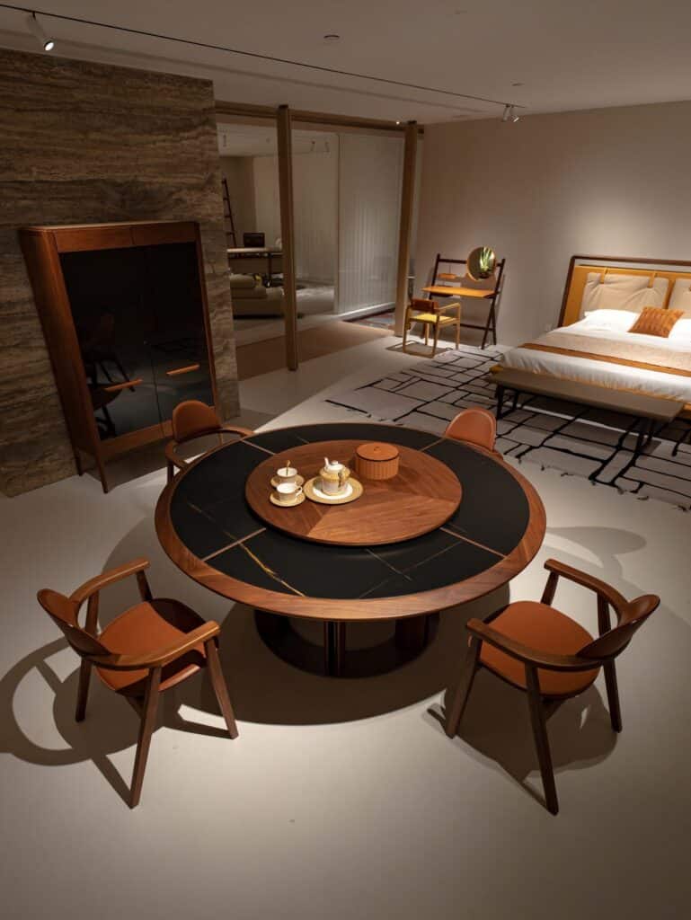 D047 餐桌餐椅 - 爱米高家居产品实拍 图1