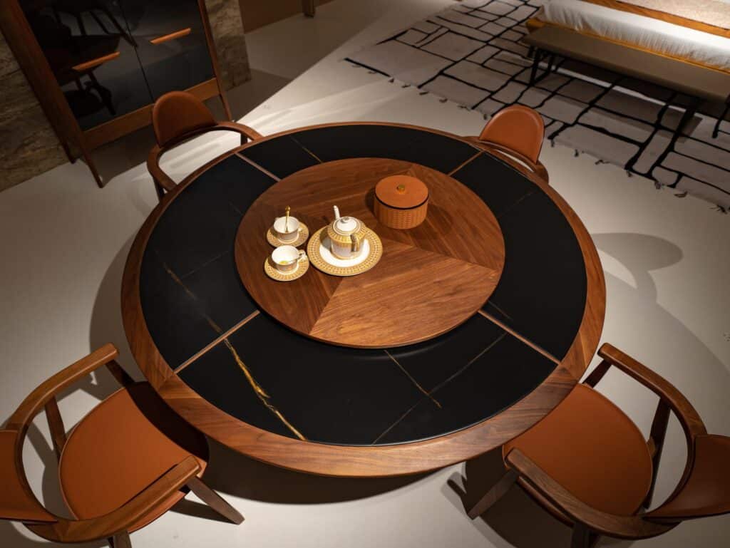 D047 餐桌餐椅 - 爱米高家居产品实拍 图2