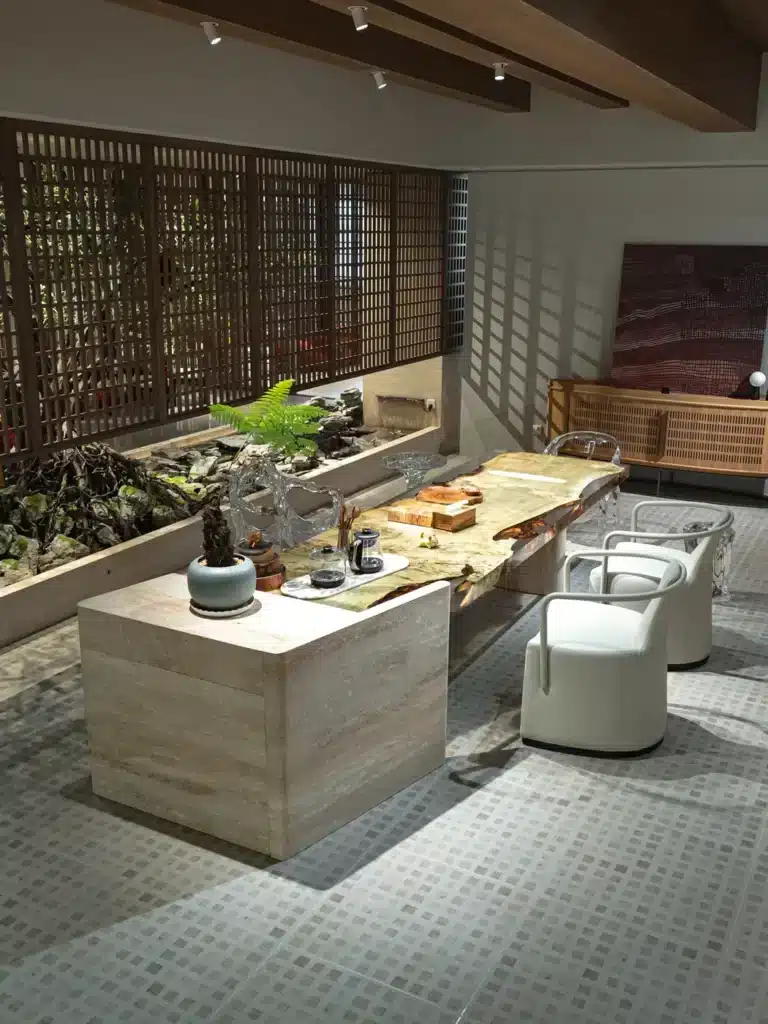 TT03 洞石原木茶台 2